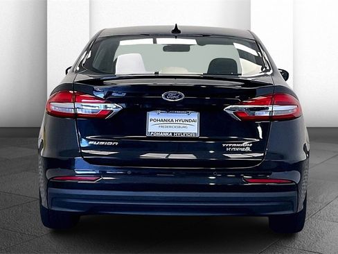 Used 2019 Ford Fusion Titanium image 3