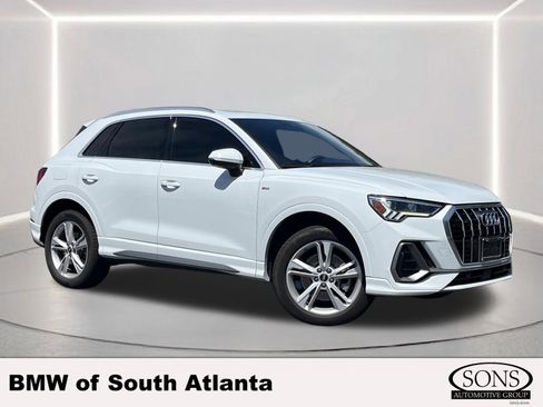 Used 2022 Audi Q3 2.0T Premium Plus AWD/4WD image 1