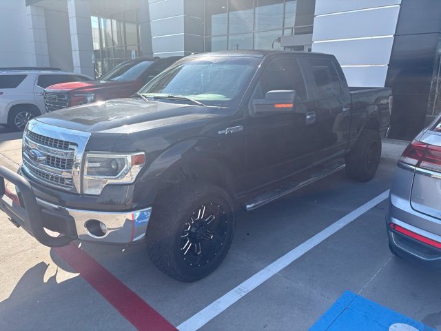 Used 2014 Ford F150 XLT w/ Equipment Group 302A Luxury AWD/4WD image 3