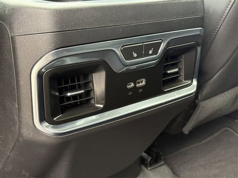 Used 2022 GMC Sierra 1500 SLT w/ SLT Premium Plus Package image 29