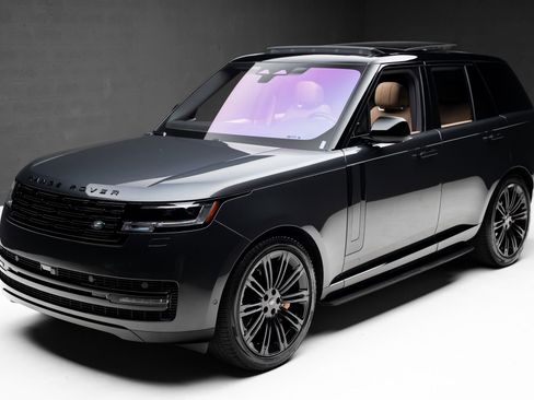 Used 2023 Land Rover Range Rover SE AWD/4WD image 5