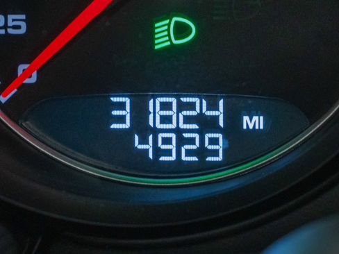 Used 2016 Porsche 911 Turbo S image 21