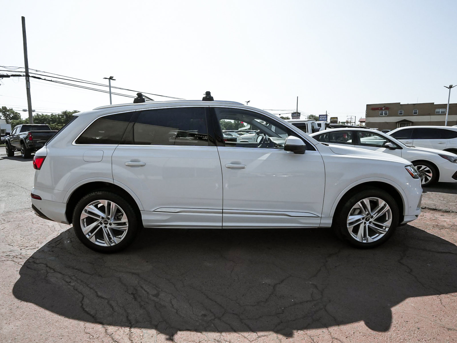 Used 2023 Audi Q7 2.0T Premium w/ Convenience Package AWD/4WD image 7