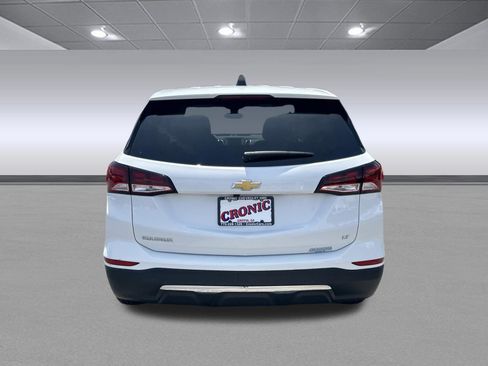 Used 2024 Chevrolet Equinox LT FWD image 4