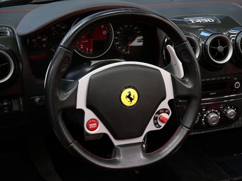 Used 2008 Ferrari F430 Spider image 15
