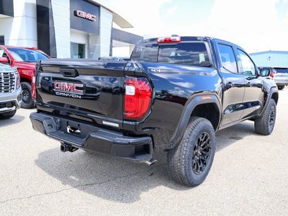 New 2026 GMC Canyon Elevation w/ Convenience Package