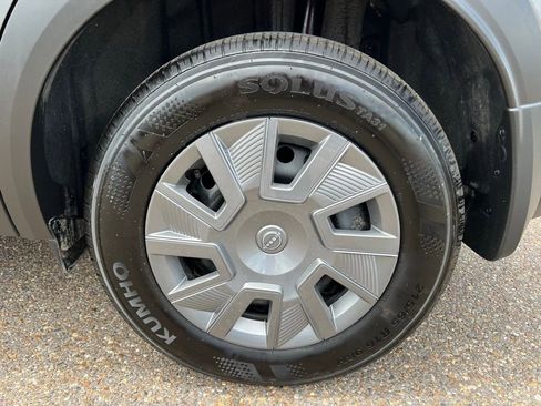 Certified 2026 Nissan Kicks S FWD image 17