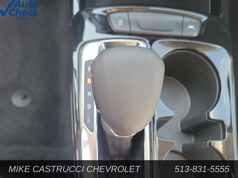 Used 2024 Chevrolet Trax LT FWD image 19