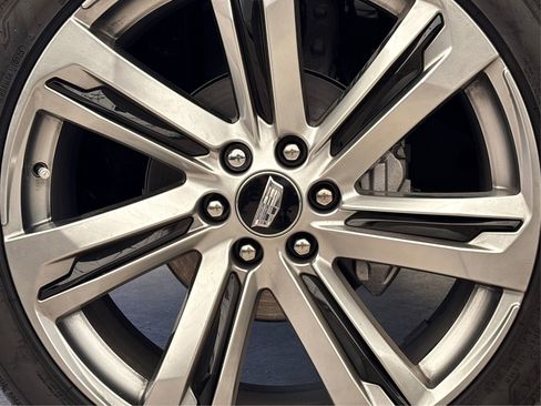 New 2025 Cadillac Escalade Sport Platinum image 13