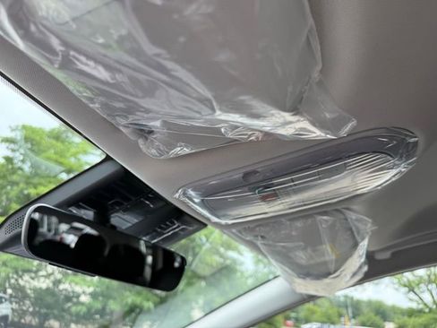 New 2026 Hyundai Ioniq 9 SEL image 25