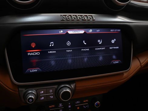 Certified 2019 Ferrari Portofino RWD image 63