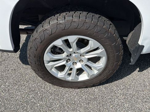 Used 2023 Chevrolet Silverado 1500 LTZ AWD/4WD image 43