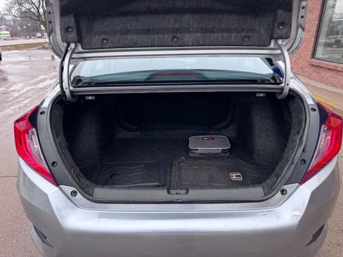 Used 2017 Honda Civic EX image 18