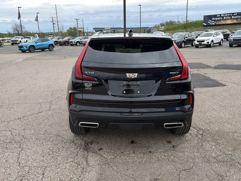 Used 2024 Cadillac XT4 Premium Luxury w/ Active Safety Package AWD/4WD image 5