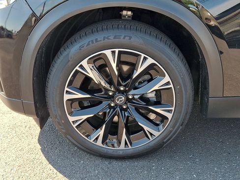 Certified 2024 MAZDA CX-90 Plug-In Hybrid w/ Premium Plus AWD/4WD image 10