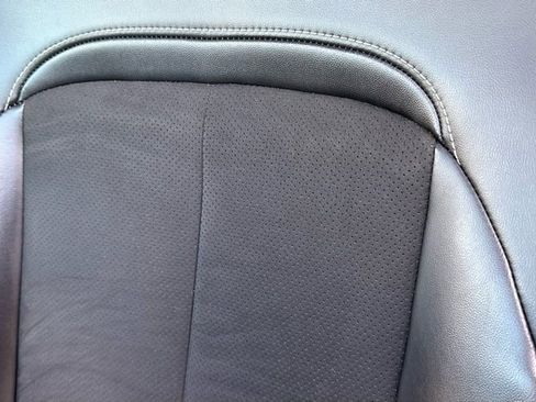 Used 2023 Jeep Grand Cherokee L Laredo image 19