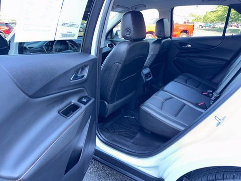 Used 2022 Chevrolet Equinox Premier FWD image 25
