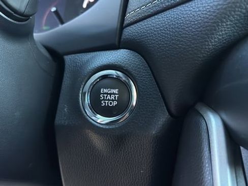 Used 2024 Toyota RAV4 XLE image 28