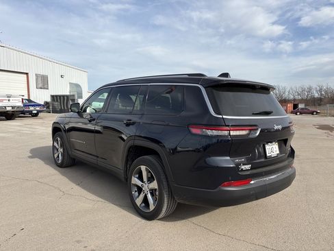 Used 2024 Jeep Grand Cherokee L Limited w/ Luxury Tech Group II image 5