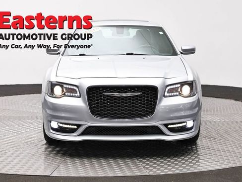 Used 2020 Chrysler 300 S image 2