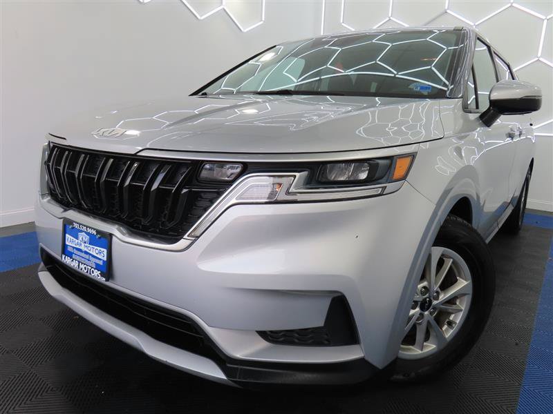 Used 2022 Kia Carnival LX FWD image 1