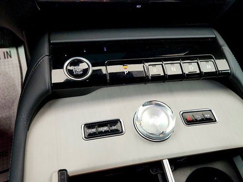 Used 2025 Lincoln Navigator Reserve w/ Jet Appearance Package image 19