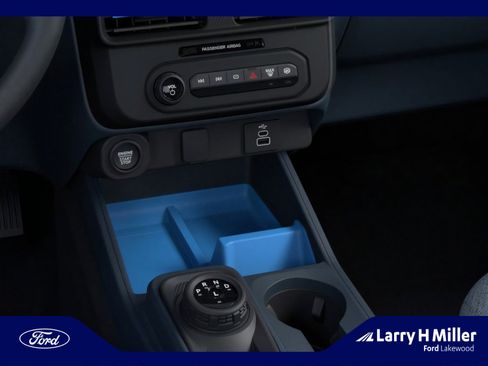 New 2025 Ford Maverick XLT w/ XLT Luxury Package image 16