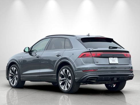 New 2026 Audi Q8 Prestige image 3