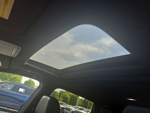 Used 2023 Honda CR-V Sport Touring image 29