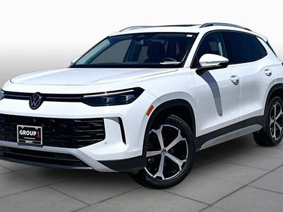 New 2026 Volkswagen Tiguan SE