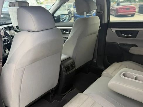 Used 2017 Honda CR-V LX image 17