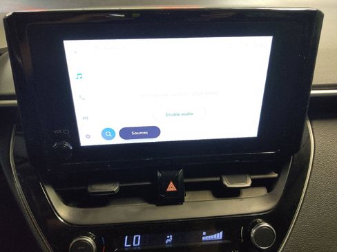 Used 2024 Toyota Corolla LE FWD image 25