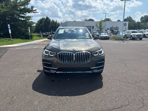 Used 2022 BMW X5 xDrive40i w/ Executive Package AWD/4WD image 8