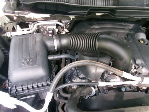 Used 2019 RAM 1500 Tradesman w/ Chrome Appearance Group RWD image 48
