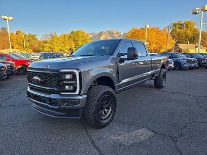 New 2025 Ford F350 Lariat w/ Black Appearance Package