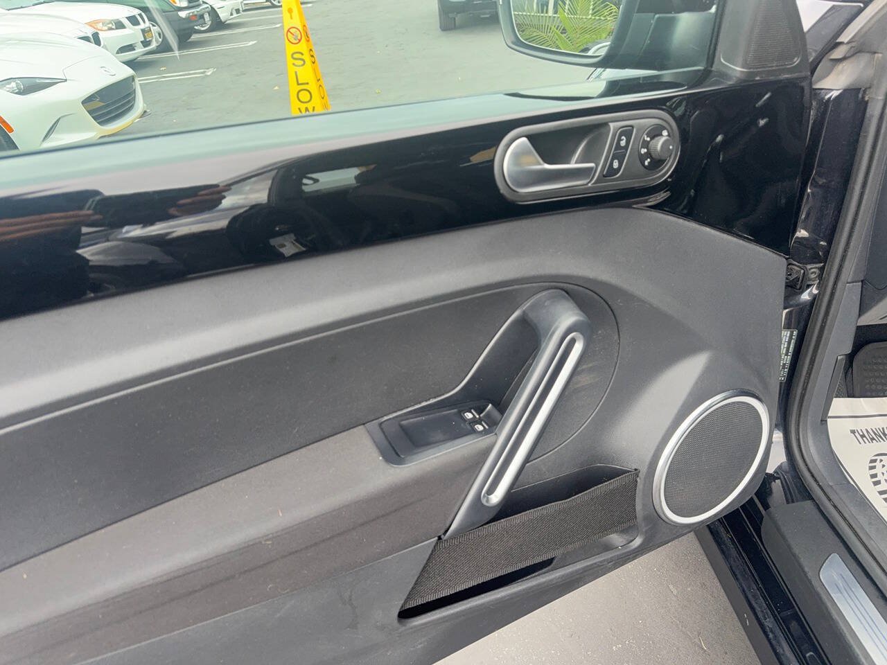 Used 2013 Volkswagen Beetle 2.0T FWD image 13