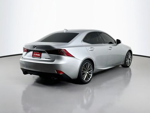 Used 2015 Lexus IS 250 w/ Navigation System Package RWD image 5