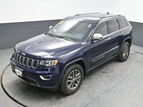 Used 2018 Jeep Grand Cherokee Limited AWD/4WD image 27