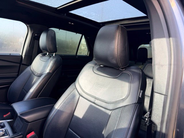 Used 2020 Ford Explorer ST w/ ST Street Pack AWD/4WD image 26