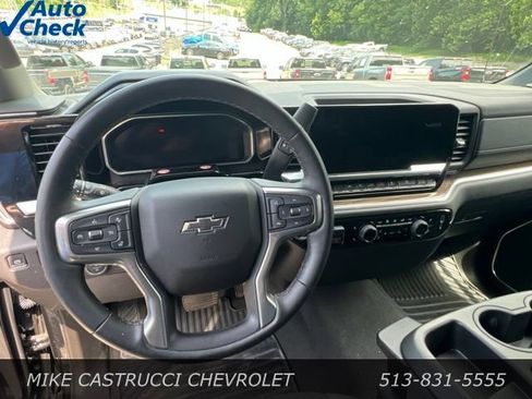 Used 2026 Chevrolet Silverado 1500 RST AWD/4WD image 7