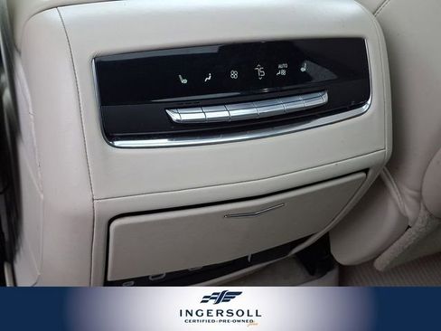 Used 2021 Cadillac Escalade Premium Luxury Platinum w/ Heavy-Duty Trailer Package image 14