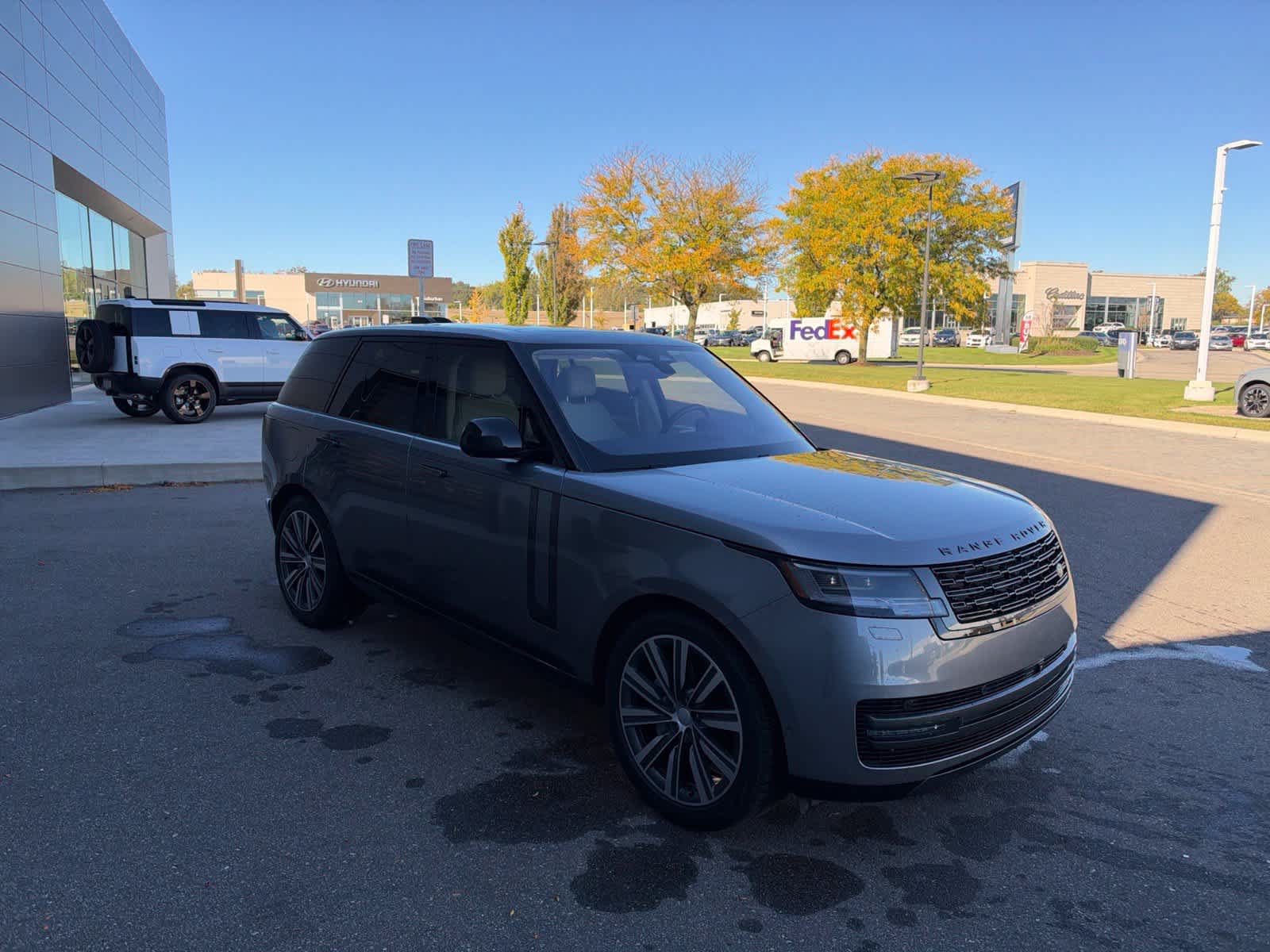 Used 2023 Land Rover Range Rover SE AWD/4WD image 7