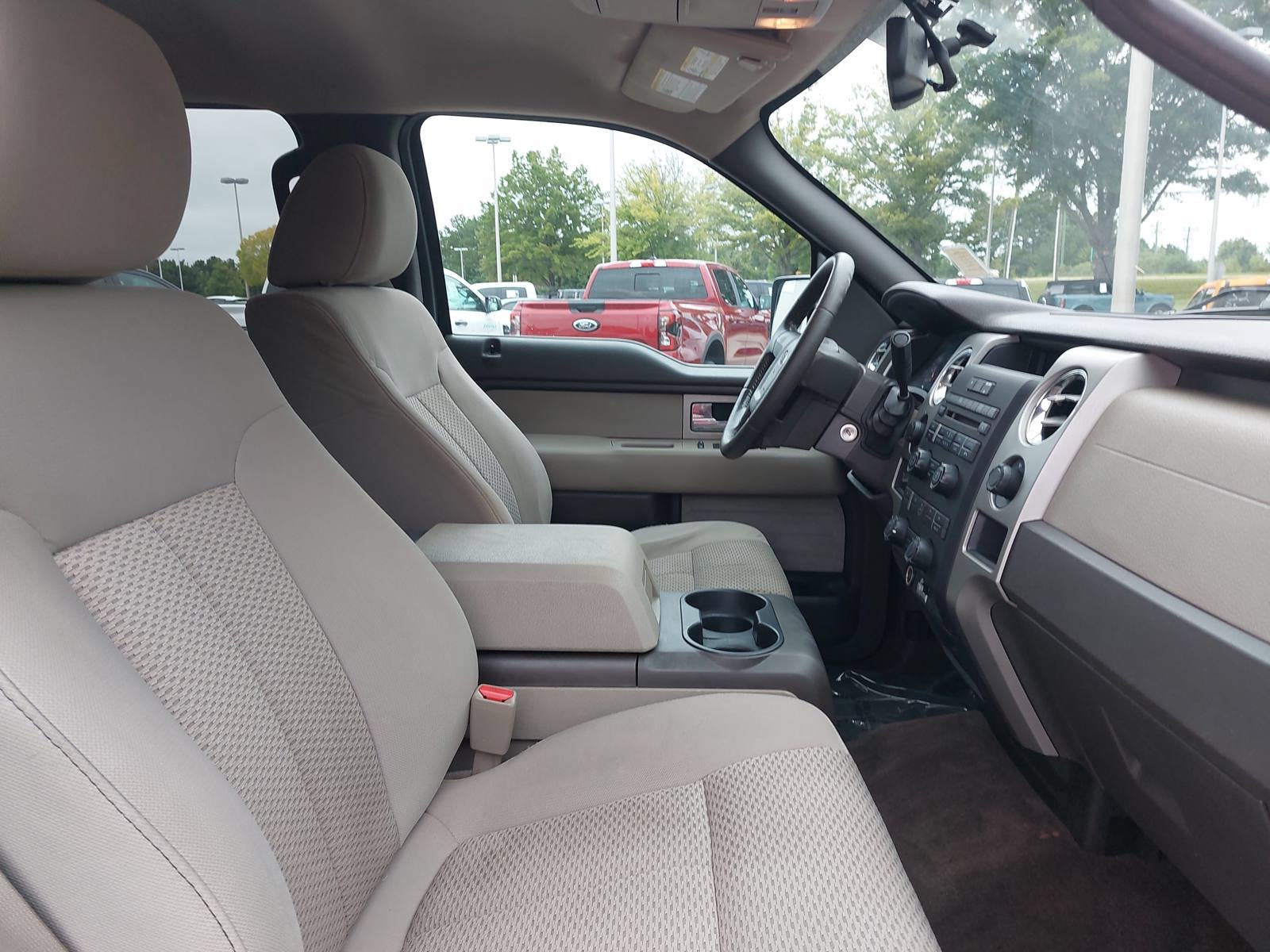 Used 2010 Ford F150 XLT AWD/4WD image 10