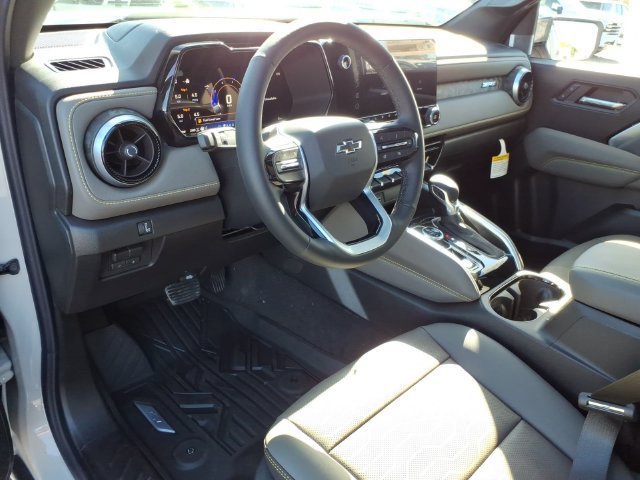 New 2026 Chevrolet Colorado ZR2 w/ Technology Package AWD/4WD image 5