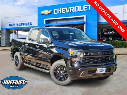 New 2026 Chevrolet Silverado 1500 Custom w/ Turbomax Blackout Package