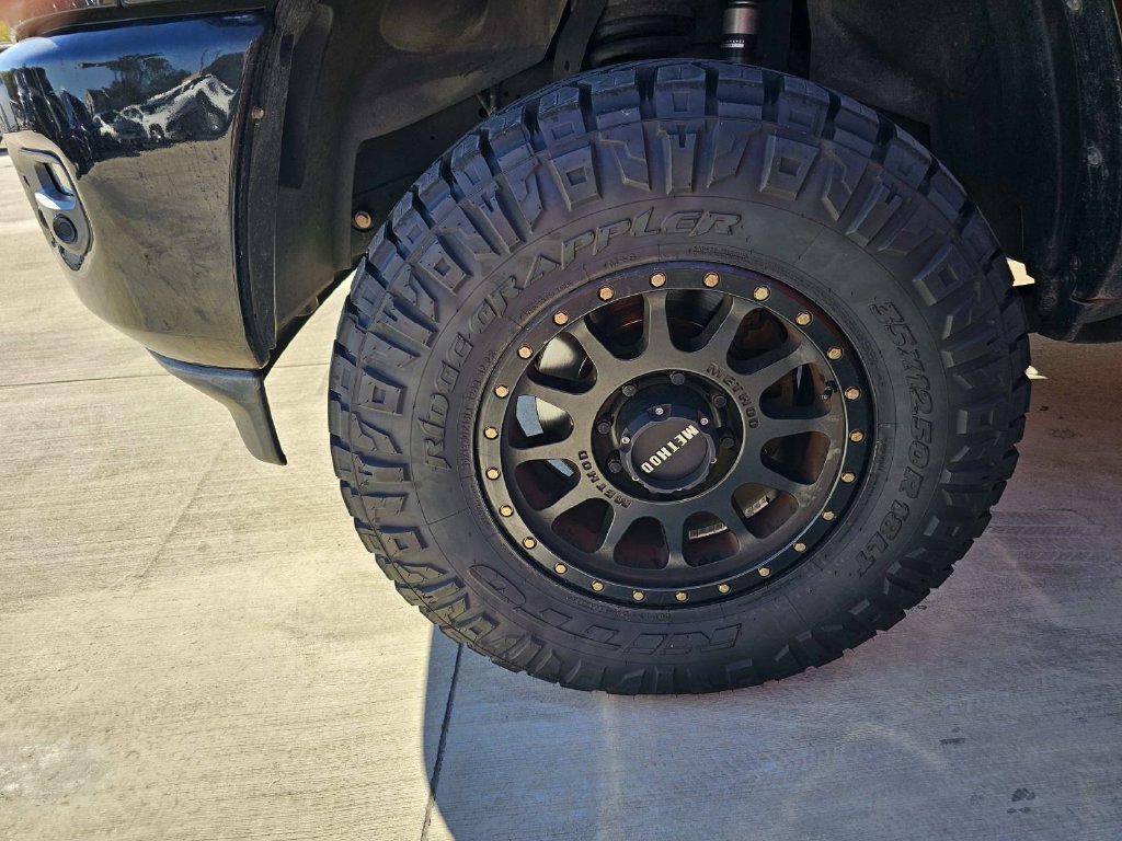 Used 2019 RAM 2500 Laramie AWD/4WD image 11