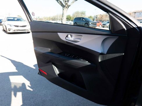 Certified 2024 Kia Forte LXS image 20