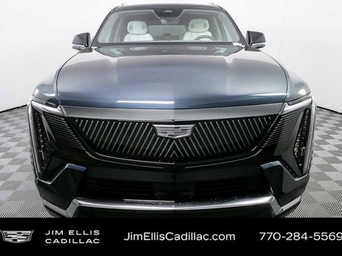 New 2026 Cadillac Escalade IQL Luxury image 38