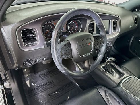 Used 2019 Dodge Charger SXT w/ Cold Weather Package image 19
