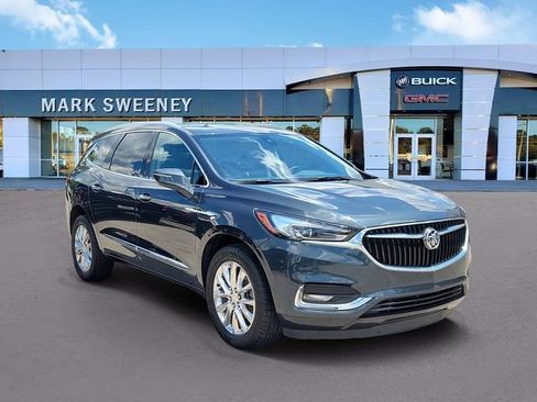 Used 2019 Buick Enclave Premium w/ Experience Buick Package FWD image 3